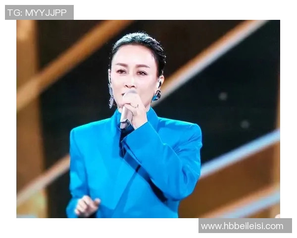 刘德华与足球明星的深厚友谊与合作历程探讨