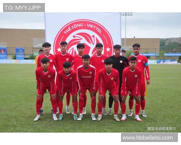 越南血统足球明星盘点他们在国际赛场上的精彩表现与成就