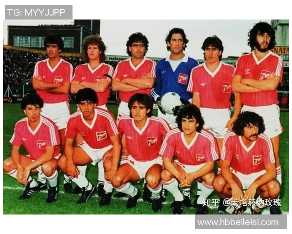 从绝望到重生断腿后重返赛场的足球明星传奇故事